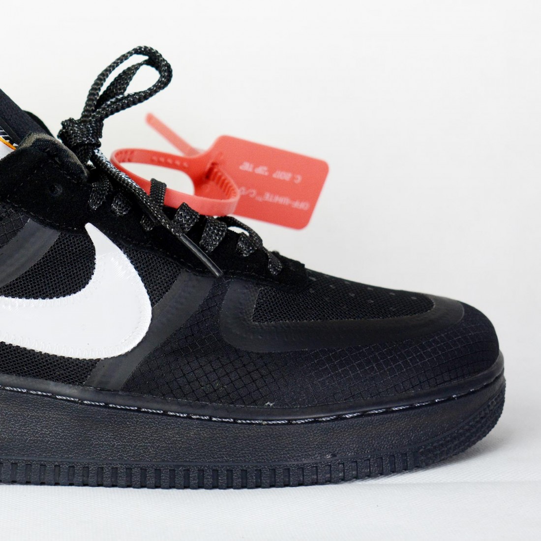 off white air force 1 black